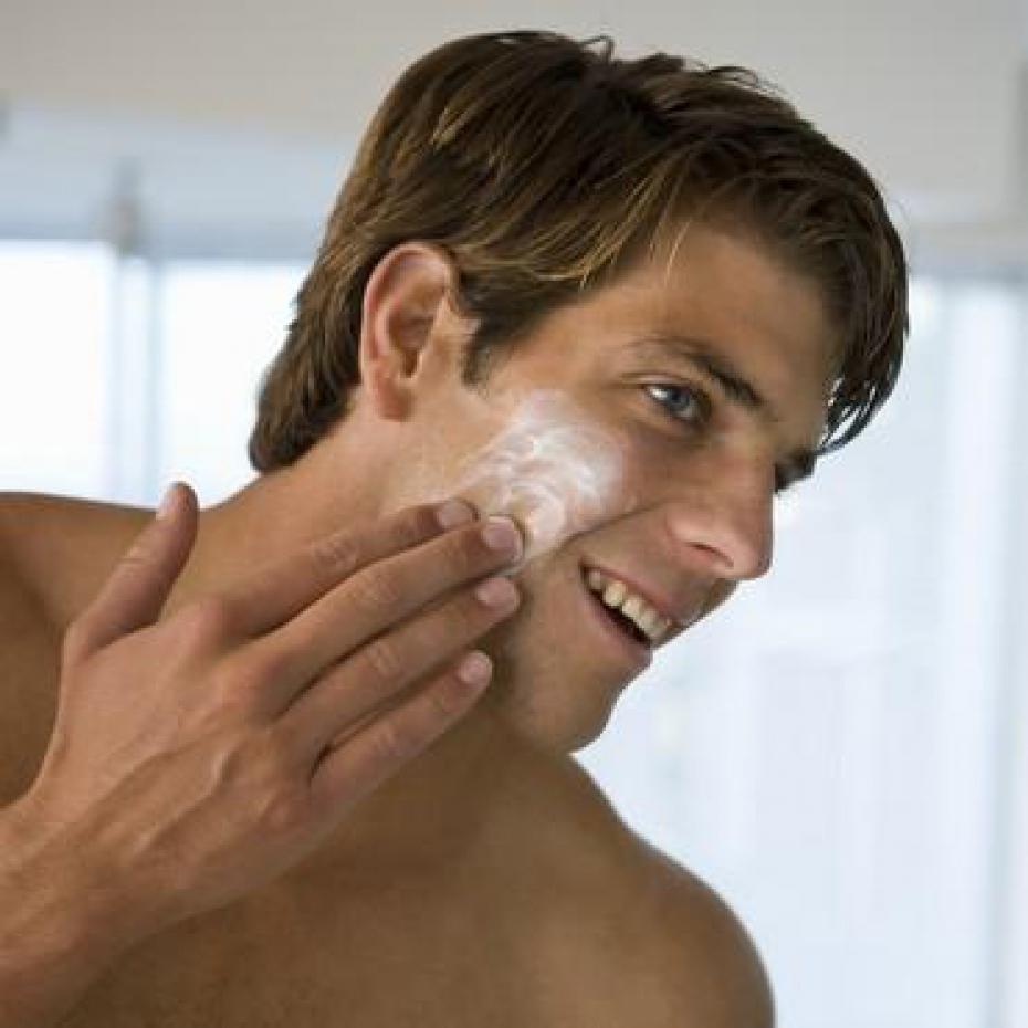 Rituel beauté masculin : comment prendre soin de son visage  quand on est un mec ?