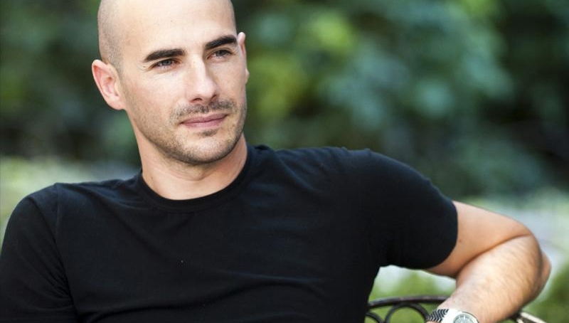 calvitie homme jeune