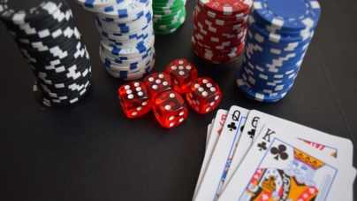 Quelles sommes jouer au casino pour ne pas se ruiner : nos conseils !