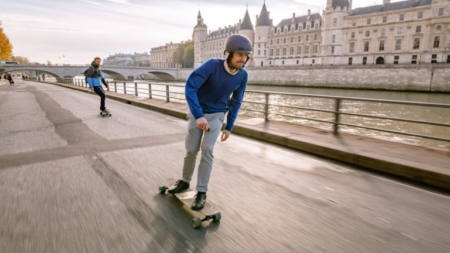 Conseils pour les débutants sur la conduite d’une planche à roulettes électrique